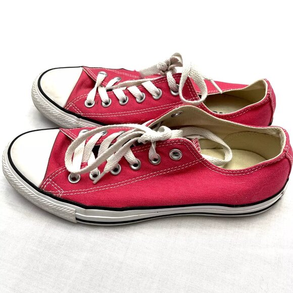 Womens Size 8 Pink Low Top Converse Sneakers‎ - Picture 8 of 9
